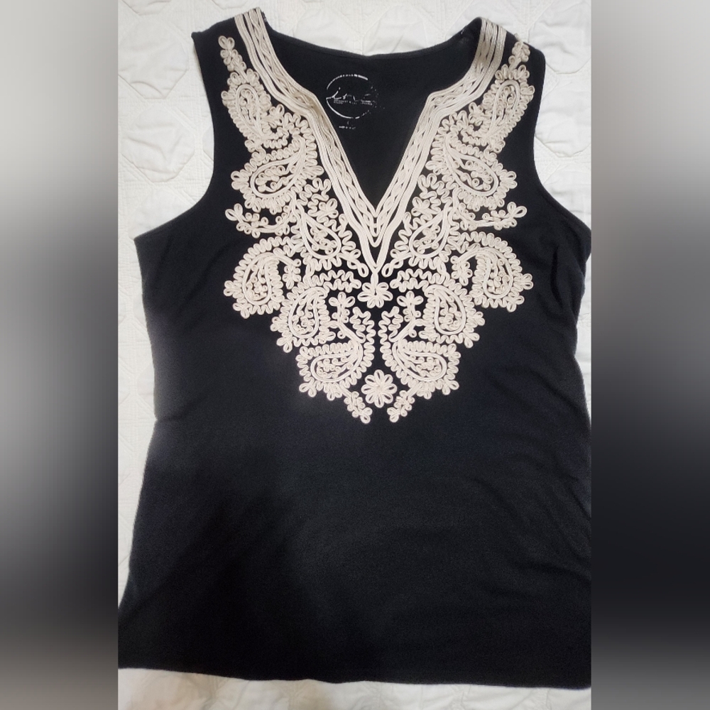 Sz L INC Embroidered Black and Off-White Blouse - Picture 5 of 13